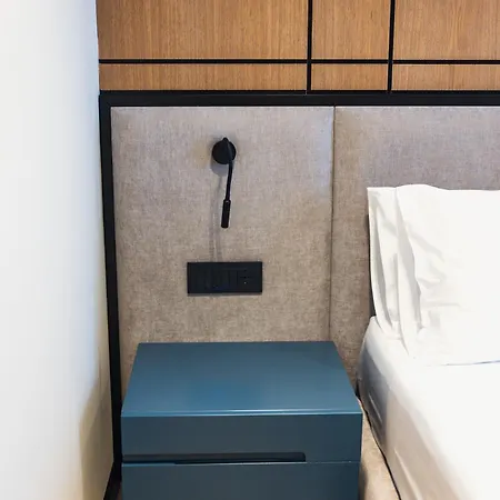 Light فندق كساميل