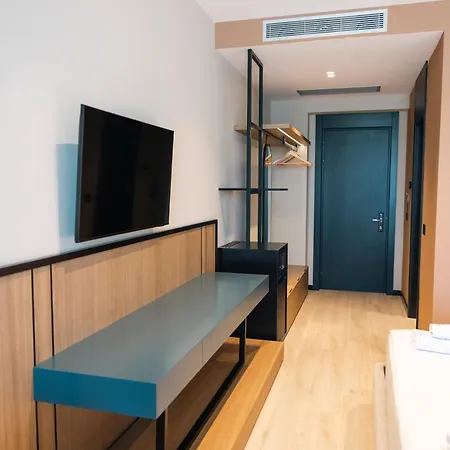 Light Hotel